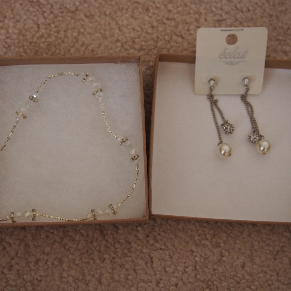 Silver anklet and earrings